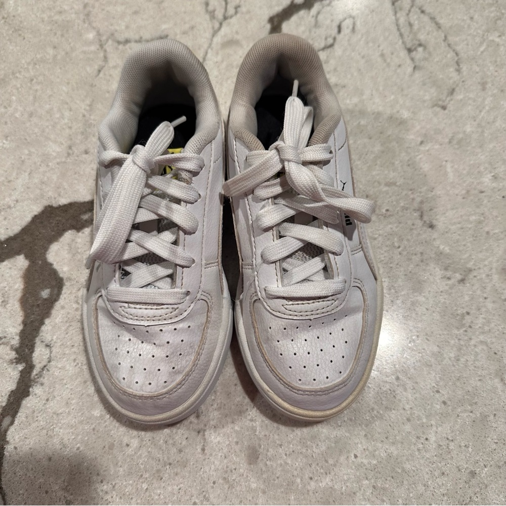 Puma White Sneakers Classic Athletic Design
